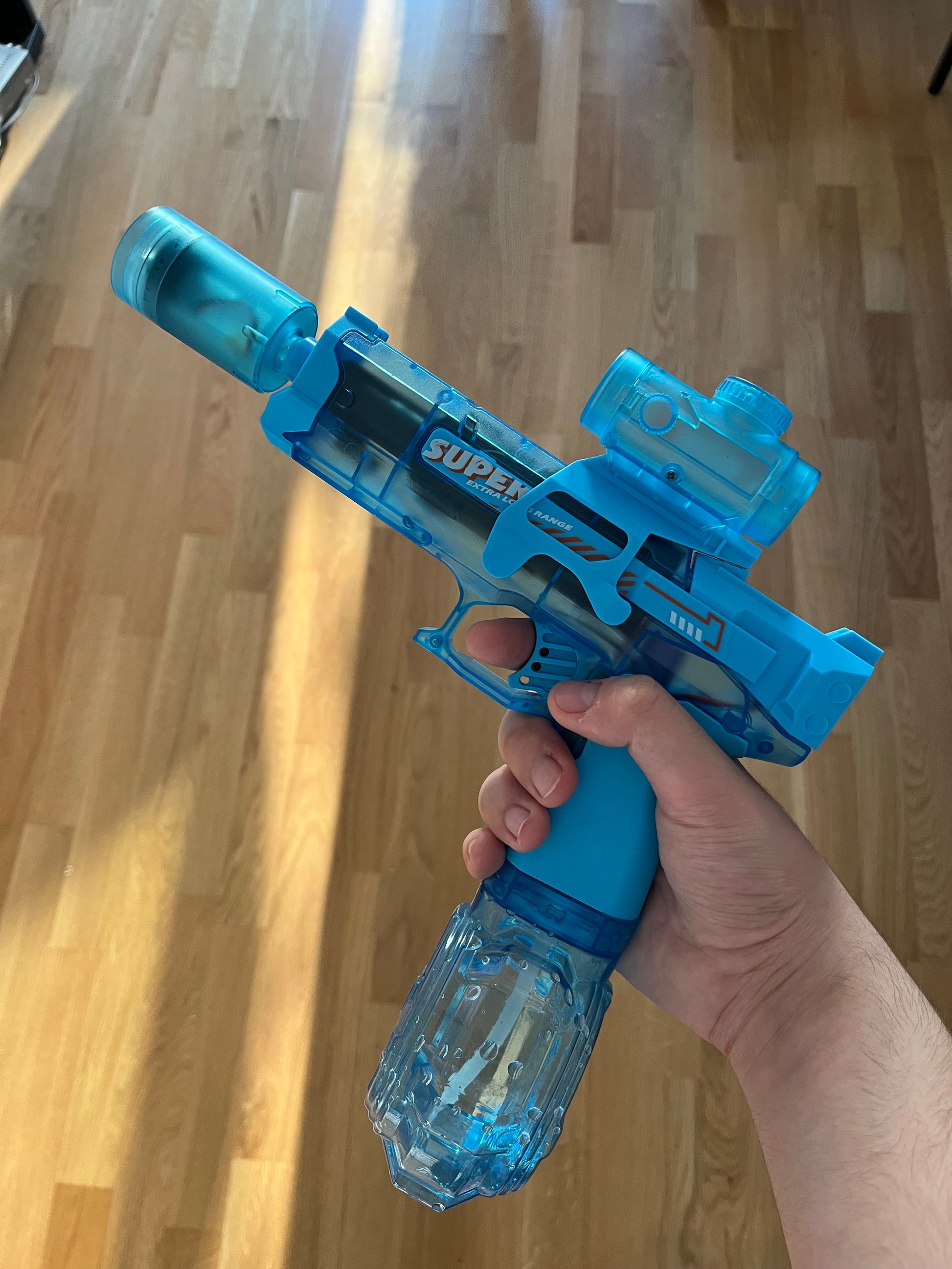 LUMO-Super Gun